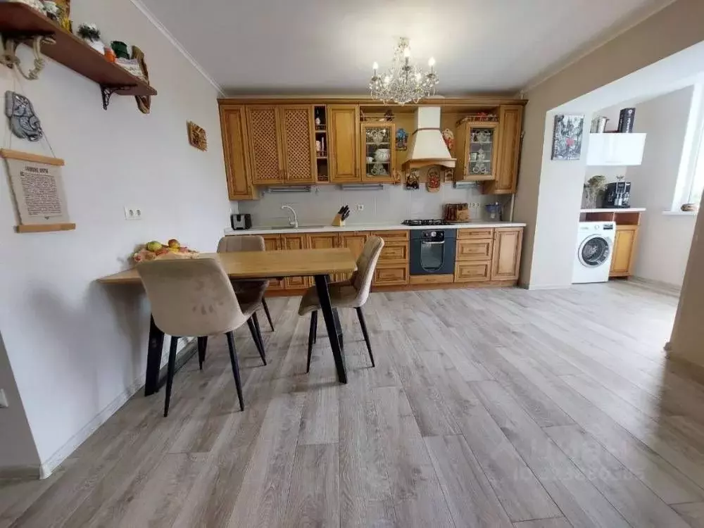 3-к кв. Ставропольский край, Кисловодск Аджарская ул. (78.0 м) - Фото 2