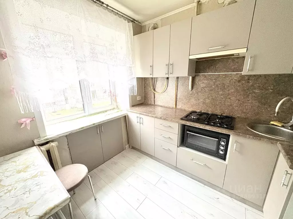 1-к кв. Брянская область, Брянск Новозыбковский пер., 5 (32.0 м) - Фото 1