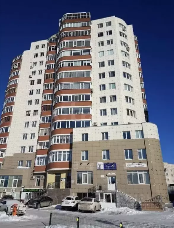 2-к кв. Ханты-Мансийский АО, Сургут наб. Ивана Кайдалова, 30 (87.6 м) - Фото 0