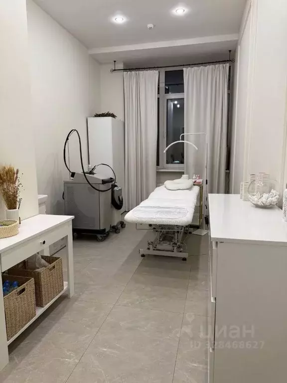 Помещение свободного назначения в Москва Садовая-Триумфальная ул., ... - Фото 2