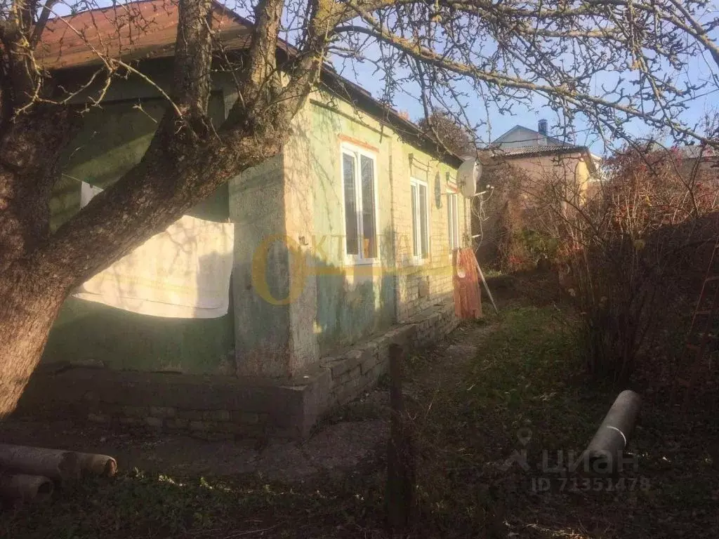 Дом в Белгородская область, Белгород ул. Белинского (90 м) - Фото 0