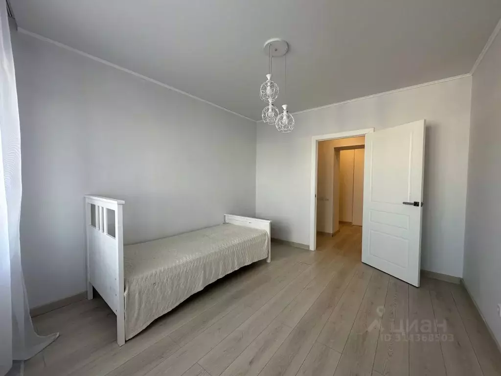 2-к кв. Тюменская область, Тюмень Харьковская ул., 68 (59.2 м) - Фото 1