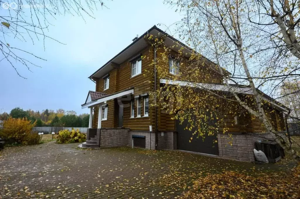 Дом в Новое Аннино, Зелёная улица (297.9 м) - Фото 1