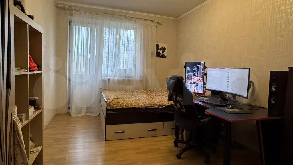 1-к. квартира, 45 м, 4/6 эт. - Фото 1