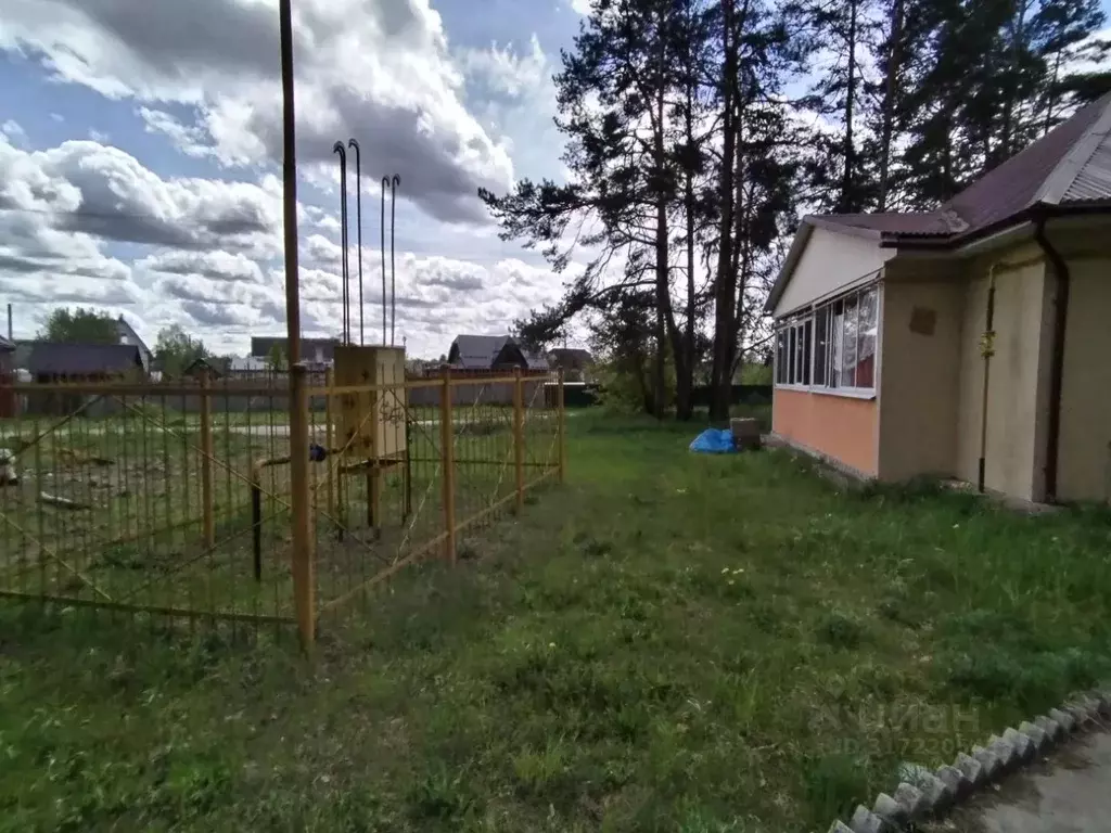 1-к кв. Брянская область, Жуковка Больничная ул., 10Б (35.0 м) - Фото 1