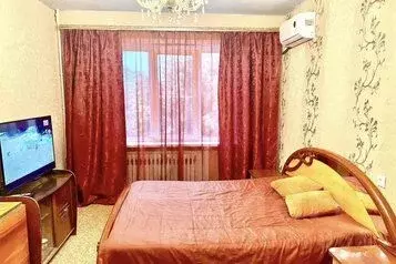 1-к кв. Липецкая область, Елец ул. Спутников, 10А (38.0 м) - Фото 1