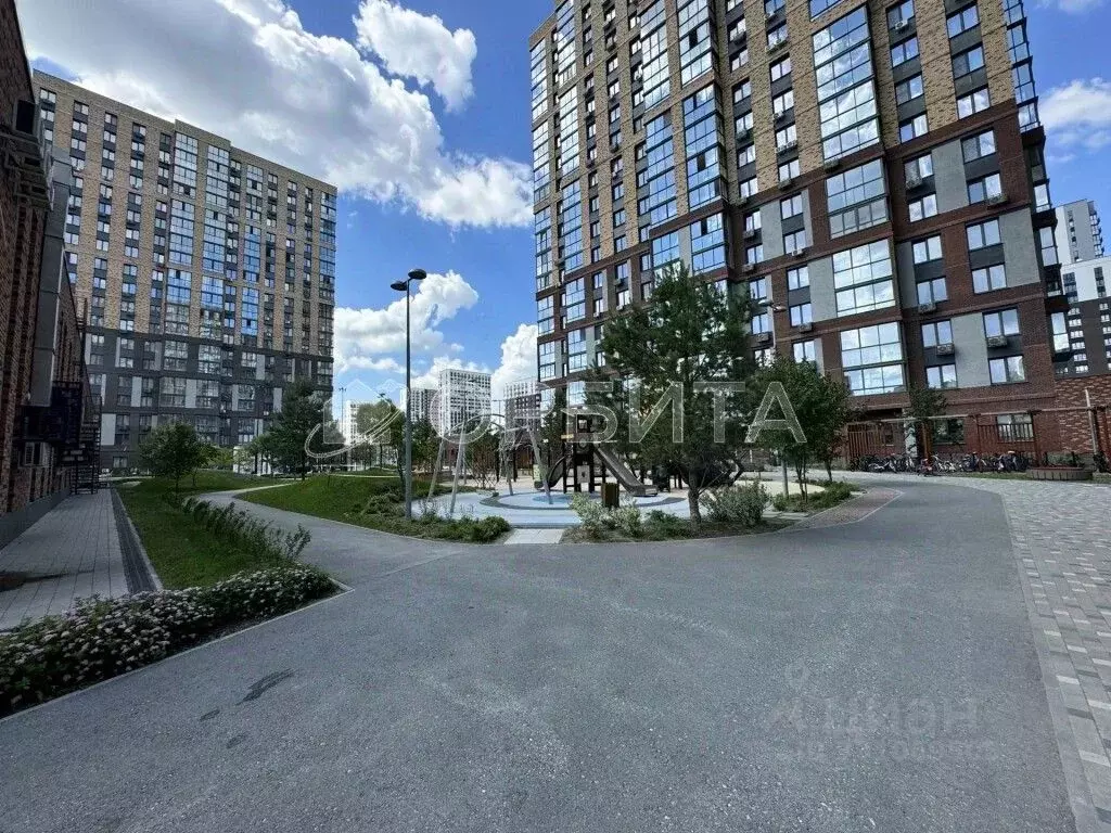 2-к кв. Тюменская область, Тюмень ул. Фармана Салманова, 16 (55.0 м) - Фото 2