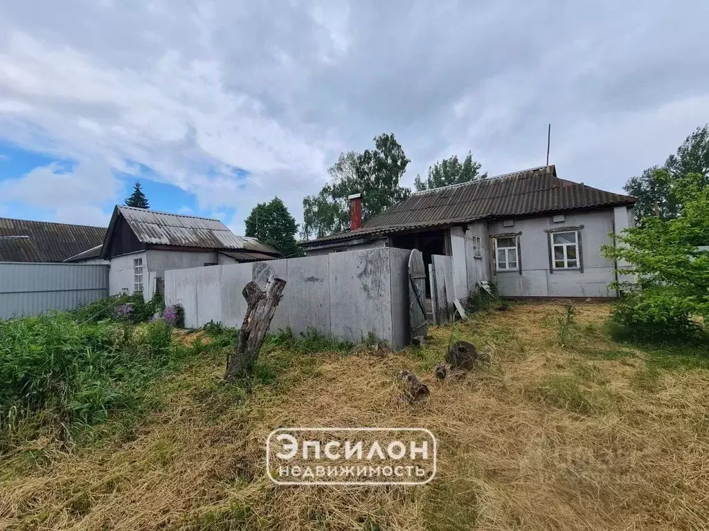 Дом в Курская область, Октябрьский район, Прямицыно муниципальное ... - Фото 0