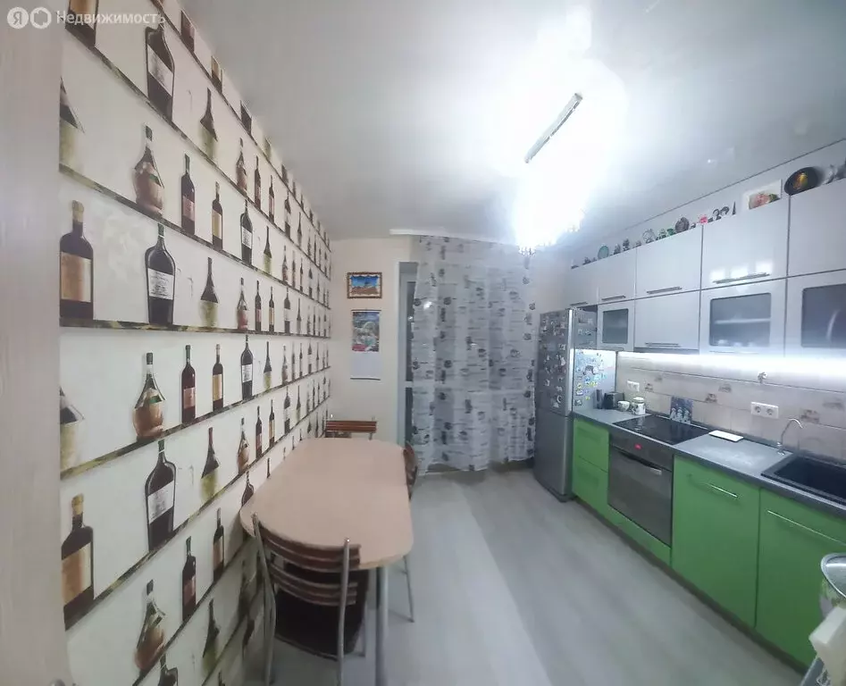 3-комнатная квартира: Сыктывкар, Октябрьский проспект, 214 (67 м) - Фото 1