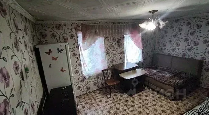 Дом в Кемеровская область, Таштагол ул. Урицкого, 25 (28 м) - Фото 1