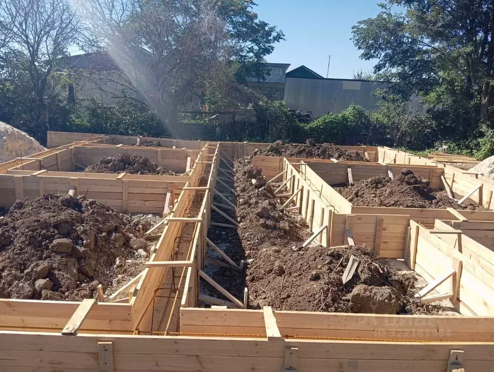 Дом в Краснодарский край, Темрюкский район, Ахтанизовская ст-ца  (76 ... - Фото 2