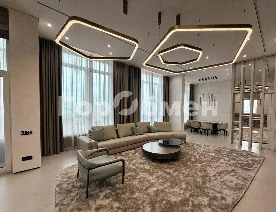 3-к кв. Москва Мантулинская ул., 9к3 (155.1 м) - Фото 0