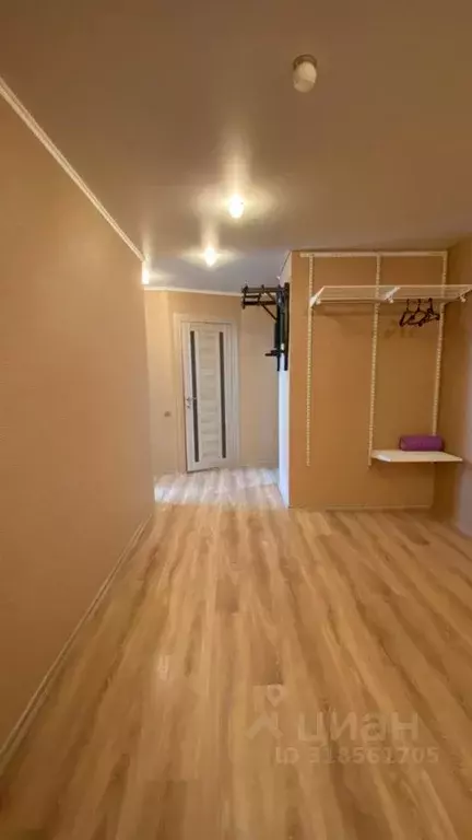 3-к кв. Брянская область, Брянск ул. Комарова, 57 (82.0 м) - Фото 1