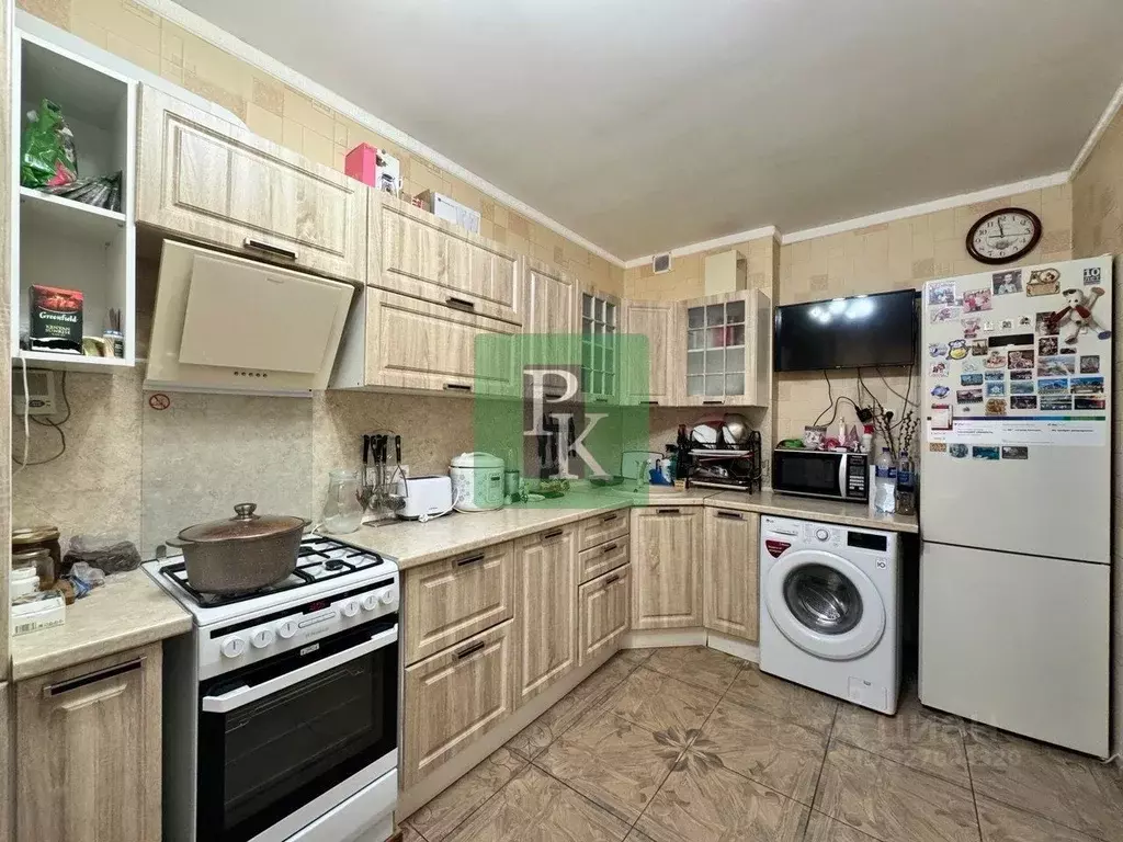 2-к кв. Севастополь ул. Горпищенко, 143к7 (61.9 м) - Фото 1