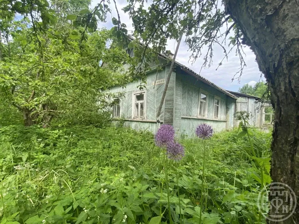 Дом в Ленинградская область, Лужский район, Володарское с/пос, д. ... - Фото 0