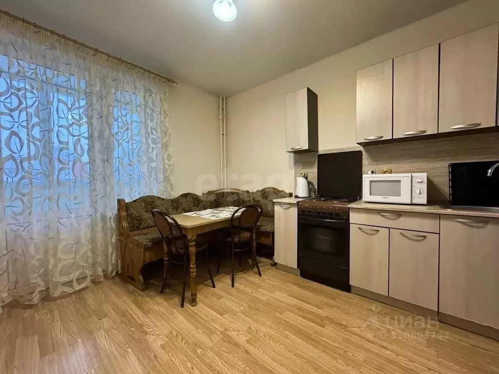 1-к кв. Тюменская область, Тюмень ул. Николая Зелинского, 24 (38.6 м) - Фото 1