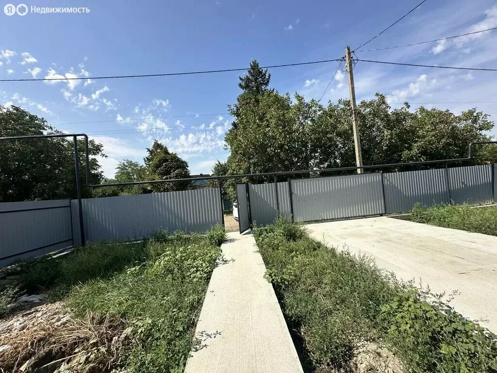 Дом в станица Новотитаровская, Крайняя улица (140 м) - Фото 0