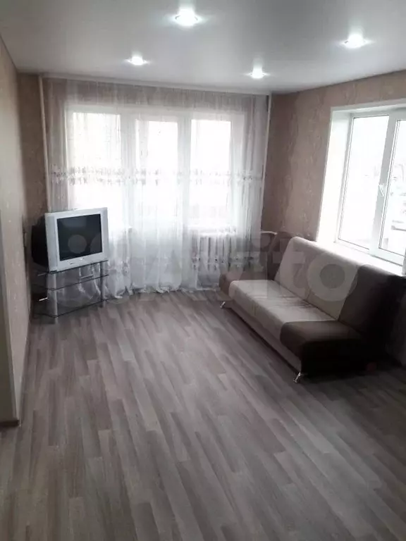 1-к. квартира, 33 м, 2/5 эт. - Фото 0