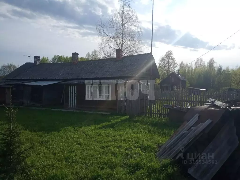 Дом в Вологодская область, Сокольский муниципальный округ, Михалево ... - Фото 0
