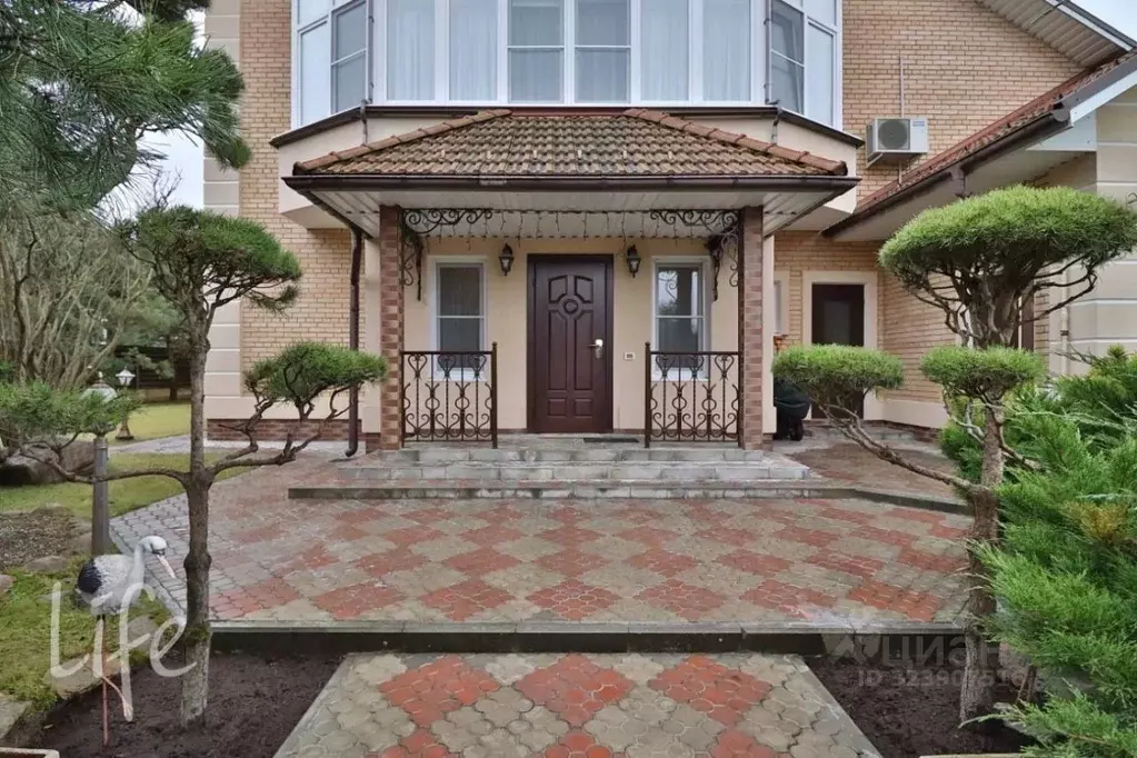 Коттедж в Московская область, Красногорск городской округ, с. ... - Фото 1