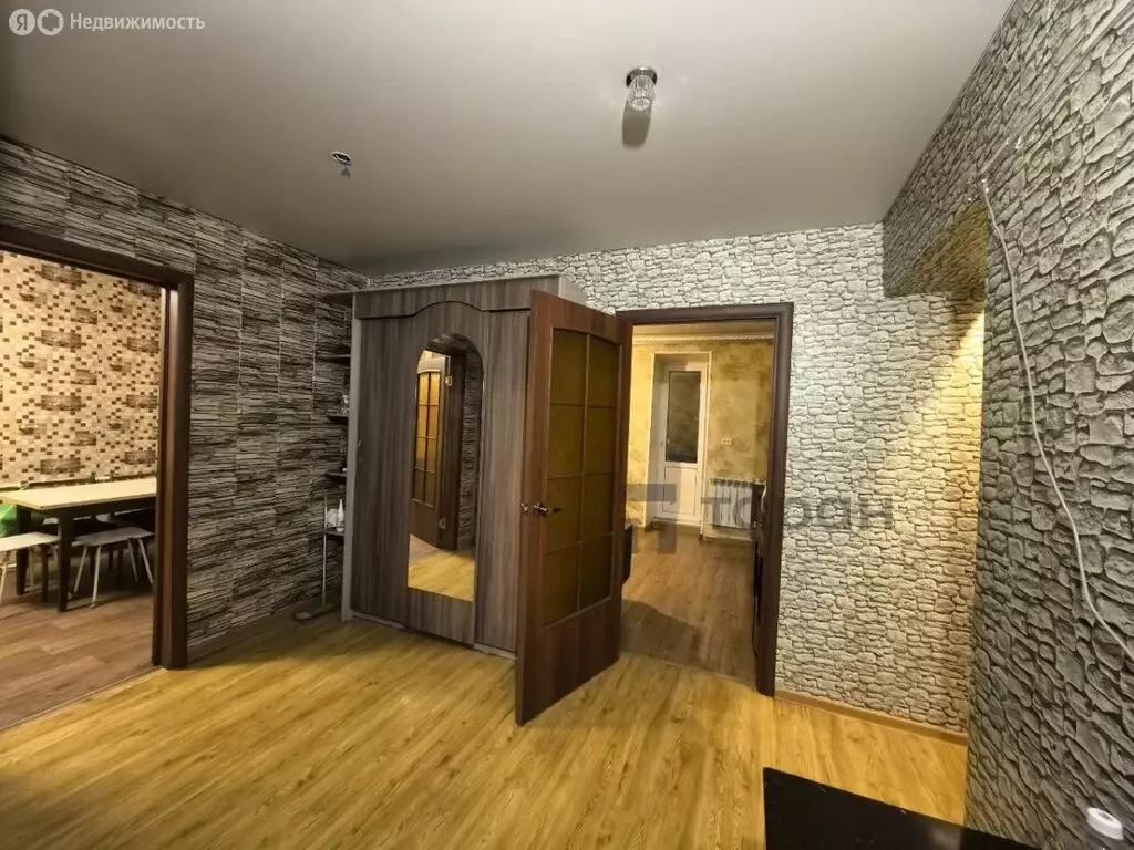 4-комнатная квартира: Троицк, улица имени Т.Д. Дерибаса, 32А (79.6 м) - Фото 1