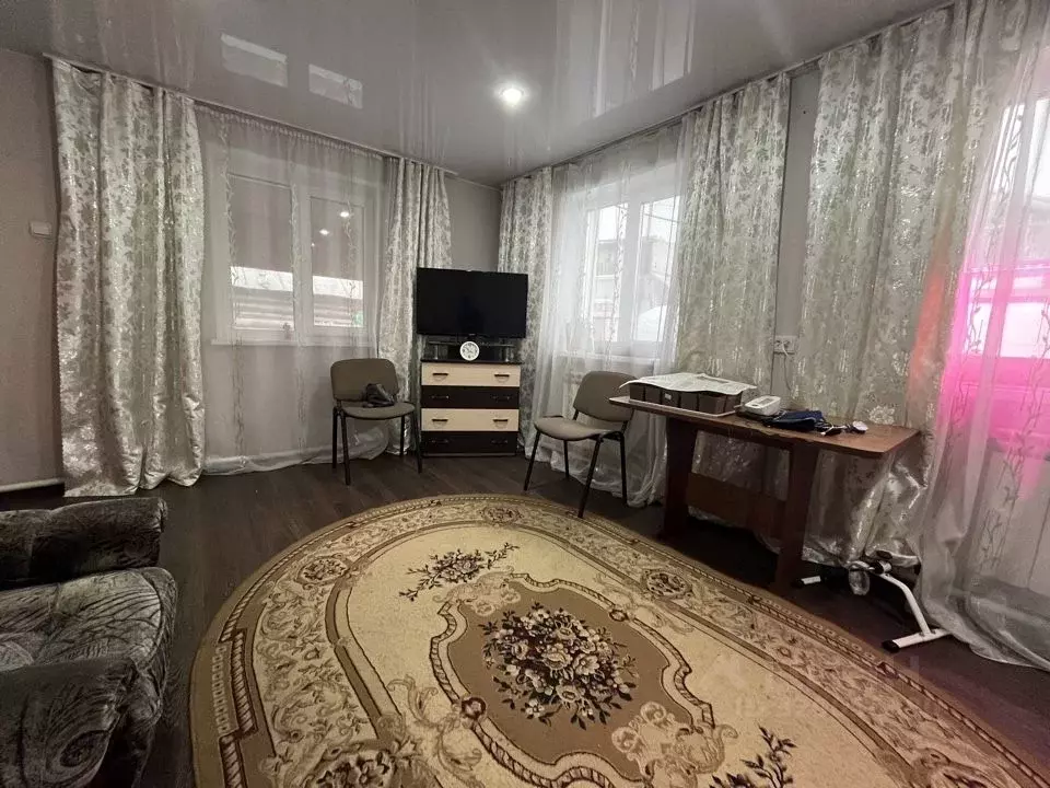 Дом в Красноярский край, Красноярск Бойкая ул., 10 (70 м) - Фото 1