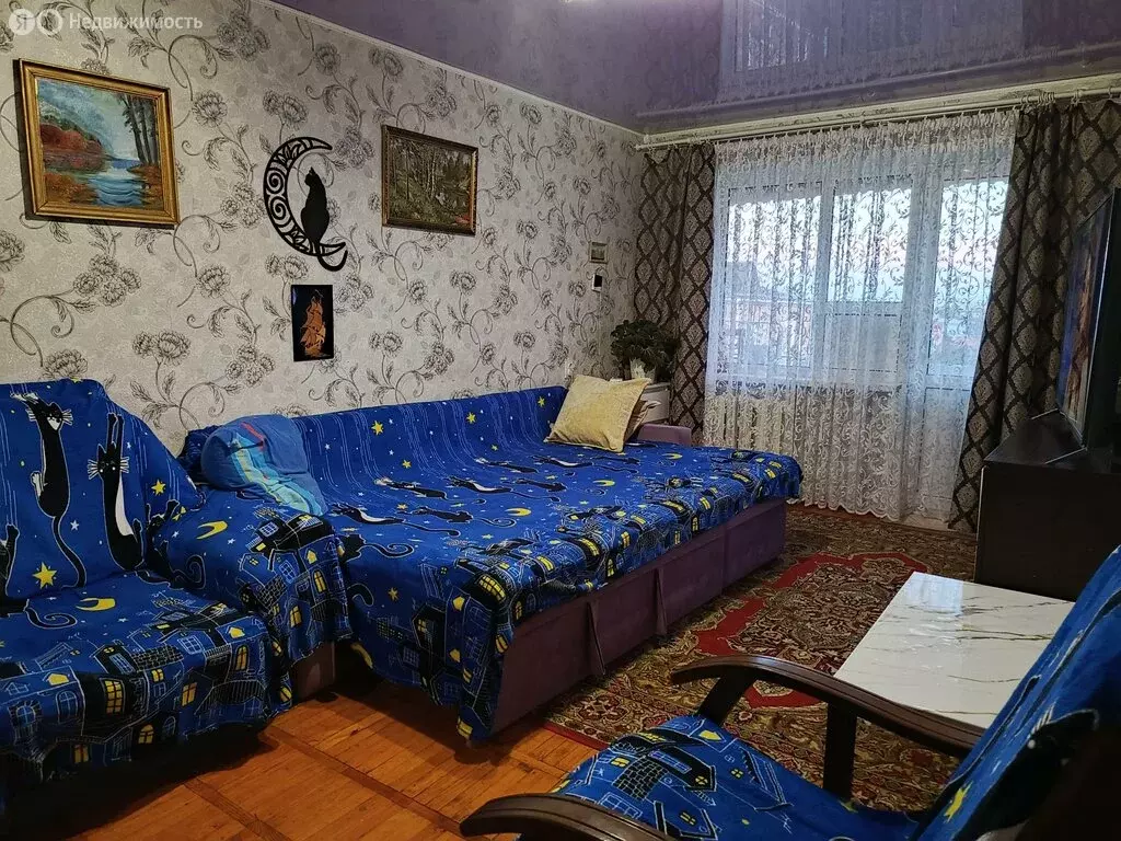 3-комнатная квартира: Лабинск, улица Турчанинова, 192 (69.3 м) - Фото 1