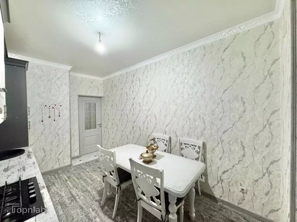 2-к кв. Кабардино-Балкария, Нальчик ул. Толстого (83.0 м) - Фото 2