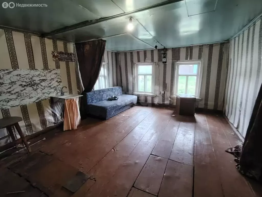 Дом в Алапаевск, улица Урицкого (27.6 м) - Фото 1