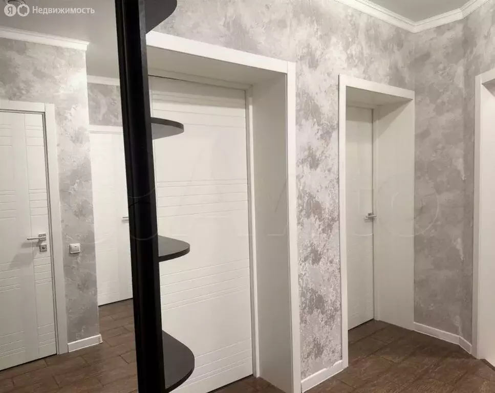 3-комнатная квартира: Губкин, улица Фрунзе, 23 (83.1 м) - Фото 2