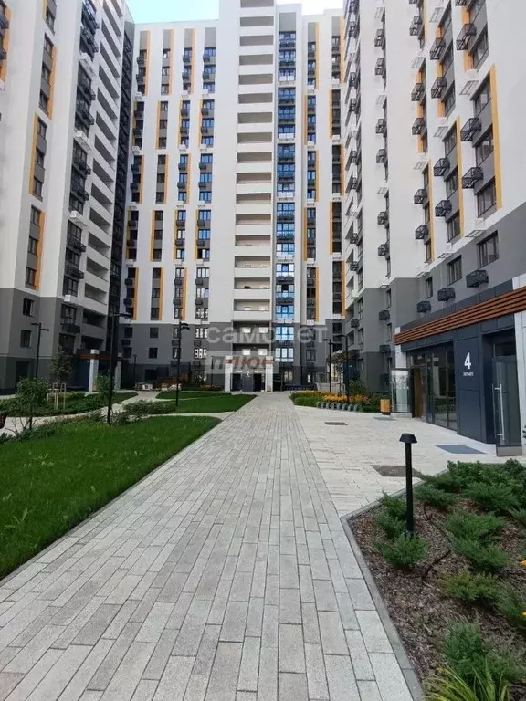 3-к кв. Липецкая область, Липецк ул. Механизаторов, 15 (69.36 м) - Фото 0