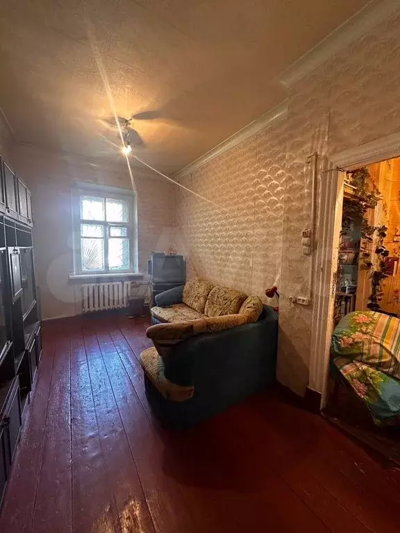 Комната 15,5 м в 3-к., 1/3 эт. - Фото 1