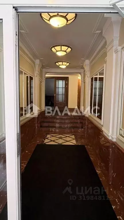 Квартира, 2 комнаты, 71.5 м - Фото 0
