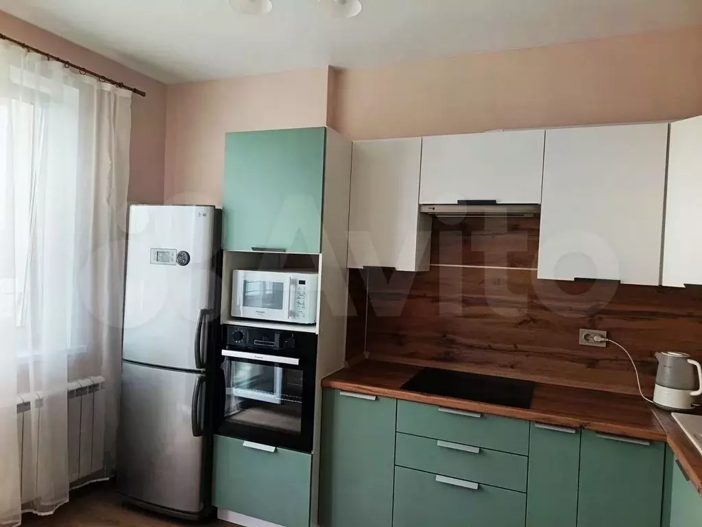 2-к. квартира, 60 м, 12/25 эт. - Фото 1