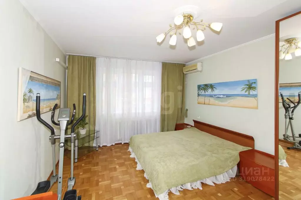 2-к кв. Тюменская область, Тюмень ул. Малыгина, 56к2 (101.1 м) - Фото 0