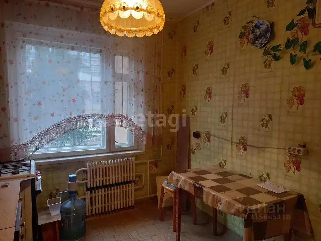 4-к кв. Белгородская область, Белгород Белгородский просп., 48 (77.9 ... - Фото 1