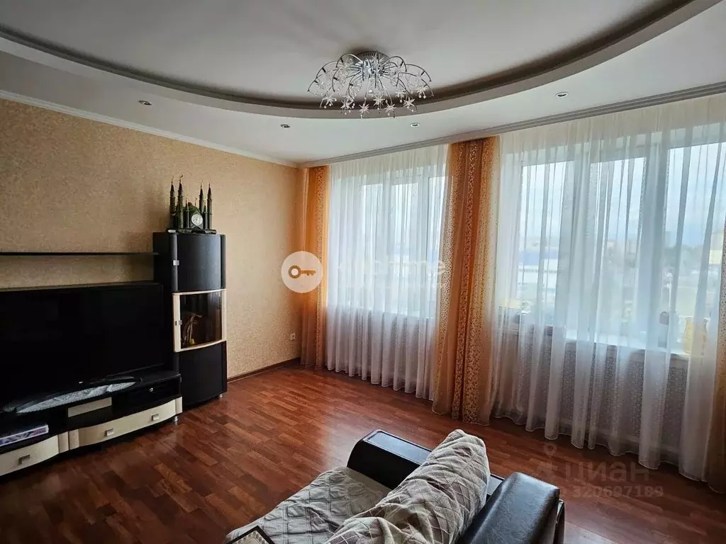 4-к кв. Татарстан, Казань Чистопольская ул., 82 (126.0 м) - Фото 0