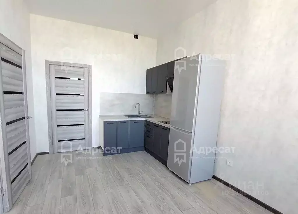 2-к кв. Волгоградская область, Волгоград ул. Грибанова, 3А (36.0 м) - Фото 0