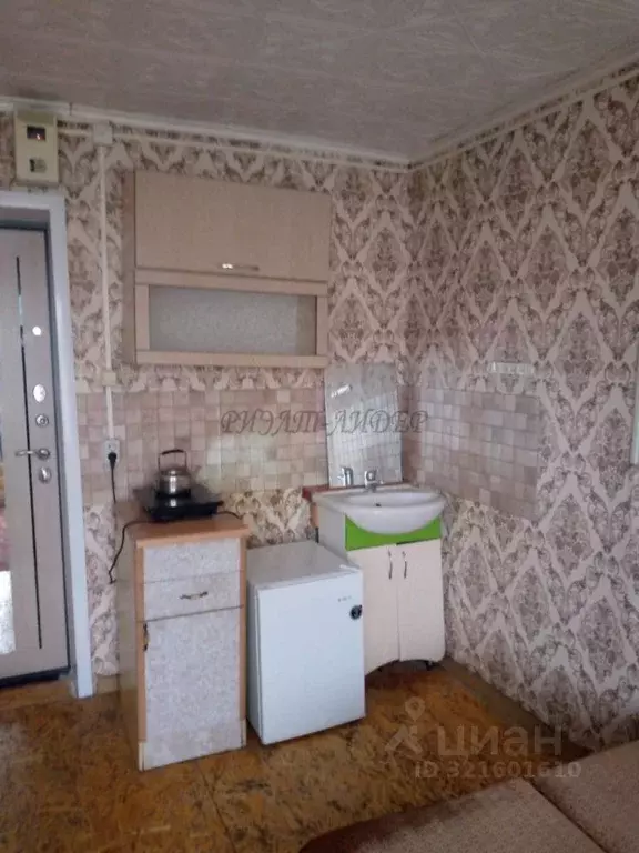 Комната Алтай, Горно-Алтайск ул. Ленина, 14 (14.0 м) - Фото 2