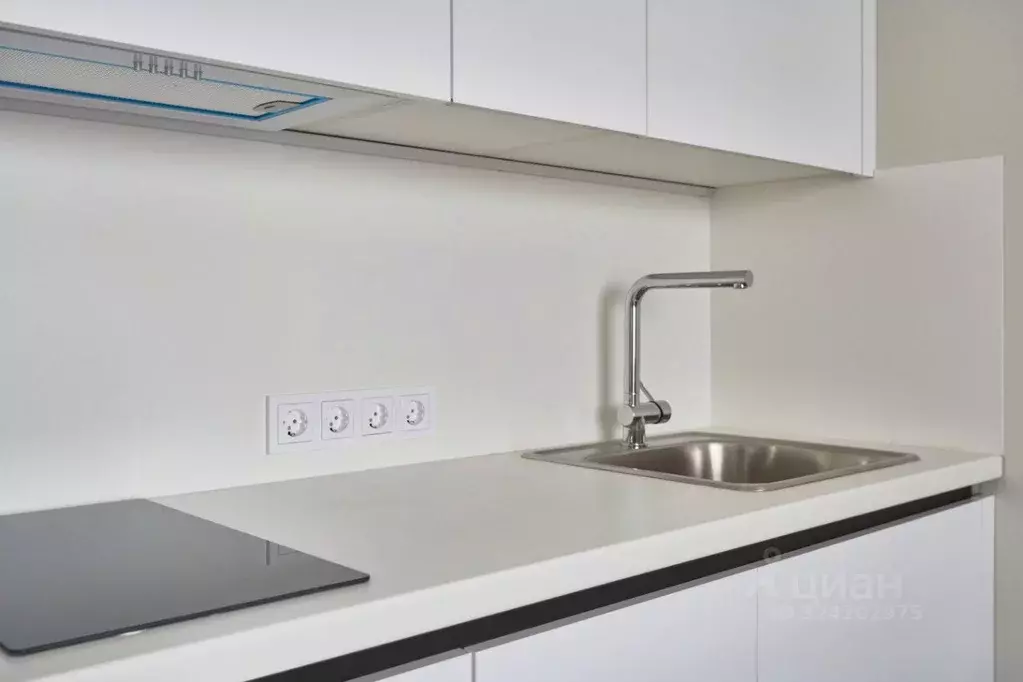 Студия Липецкая область, Липецк ул. М.И. Неделина, 4Д (26.0 м) - Фото 1