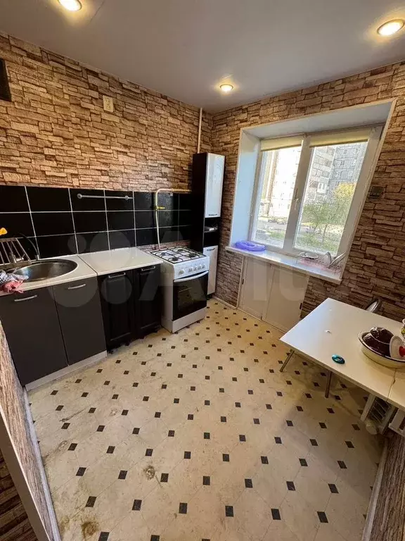 1-к. квартира, 30 м, 3/5 эт. - Фото 0