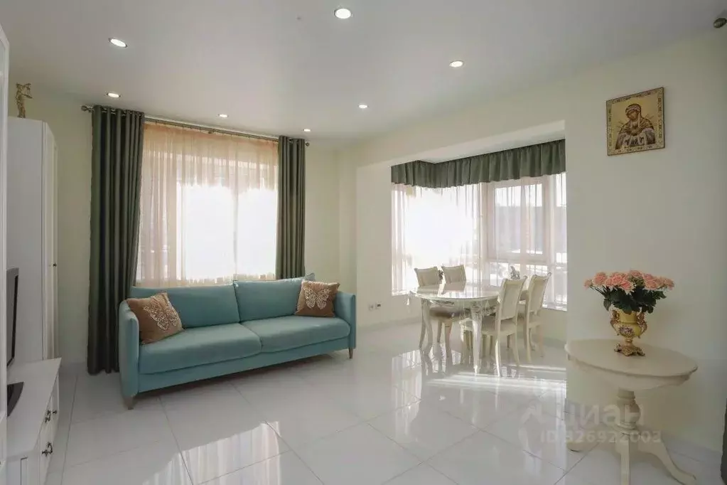 2-к кв. Иркутская область, Иркутск ул. Якоби, 10 (55.3 м) - Фото 1