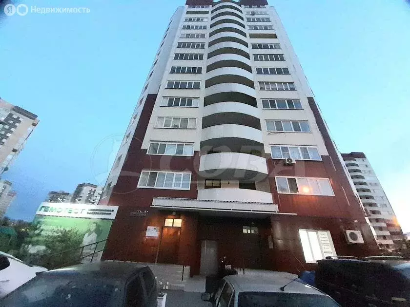 1-комнатная квартира: Тюмень, улица Станислава Карнацевича, 3 (43 м) - Фото 0