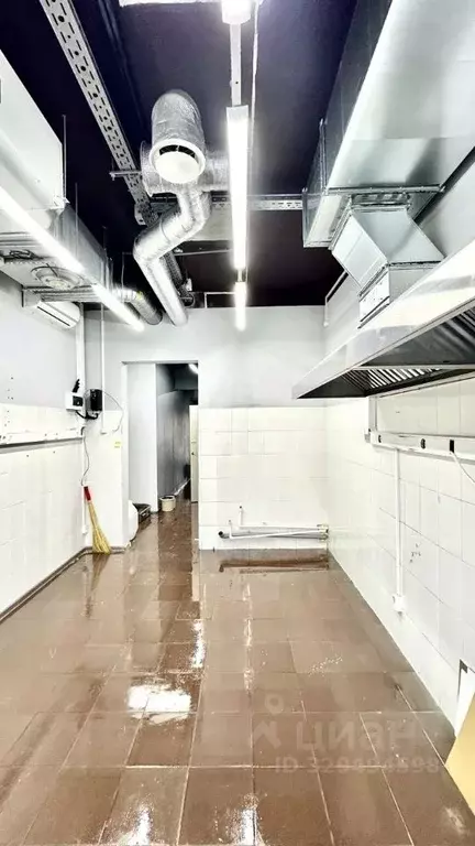 Помещение свободного назначения в Московская область, Красногорск ... - Фото 1