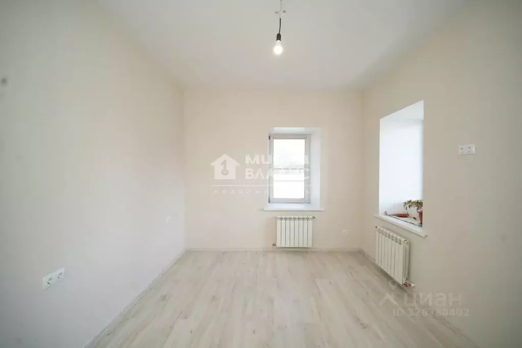 Дом в Омская область, Омск ул. 15-я Северная, 6 (83 м) - Фото 1