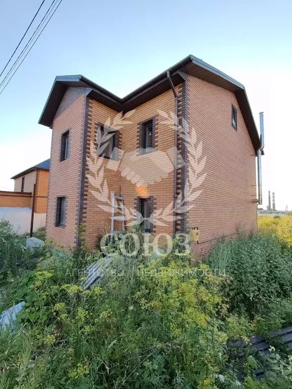 Дом в Калужская область, Бабынинский муниципальный округ, Воротынск ... - Фото 1