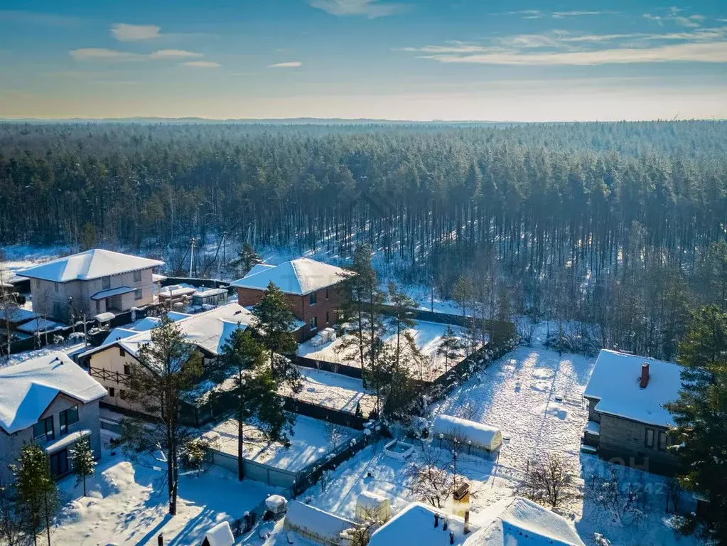 Дом в Ленинградская область, Всеволожск Колхозная ул., 46 (305 м) - Фото 1