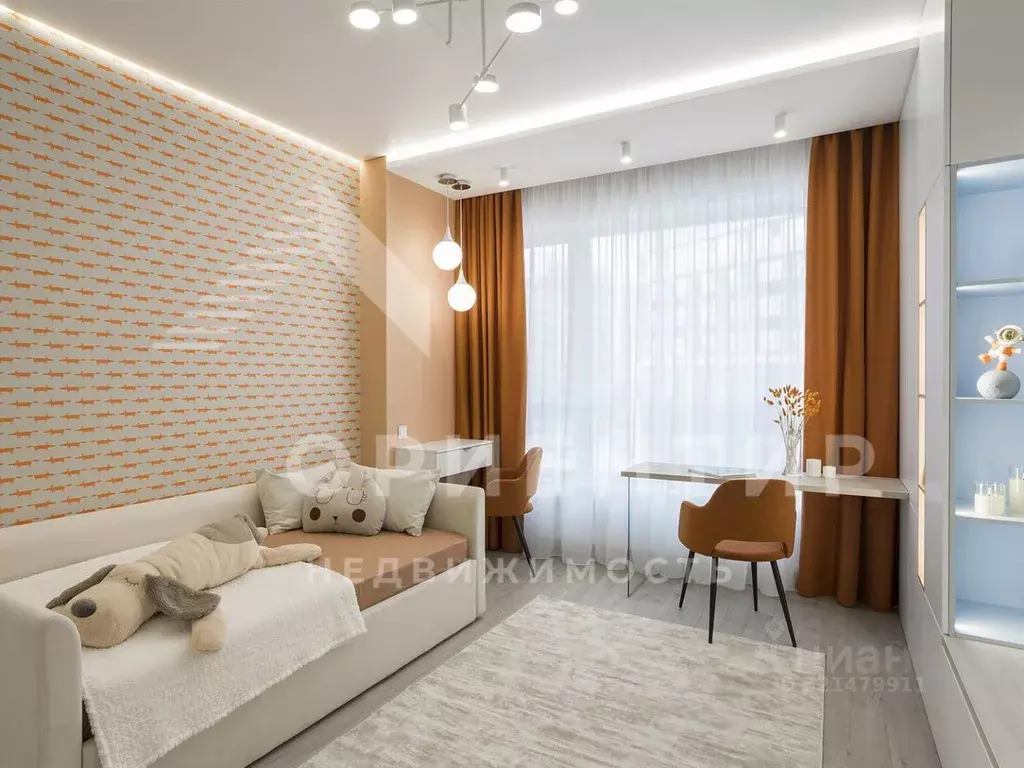 3-к кв. Свердловская область, Екатеринбург ул. Ткачей, 19/2 (86.7 м) - Фото 1