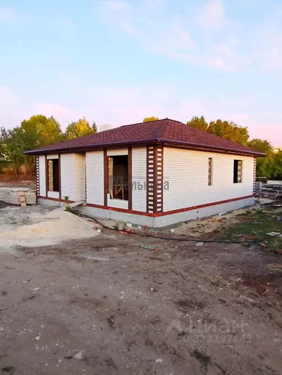 Дом в Волгоградская область, Краснослободск Среднеахтубинский район, ... - Фото 0