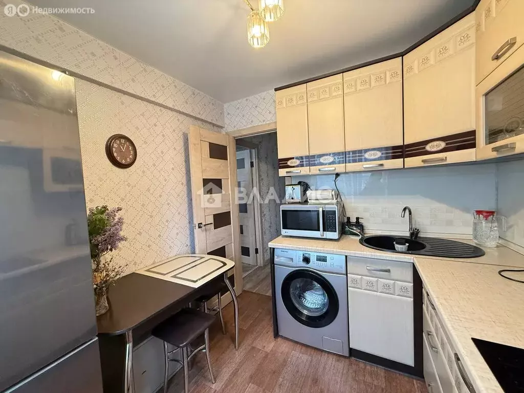 1-комнатная квартира: Улан-Удэ, улица Добролюбова, 2 (31.6 м) - Фото 1